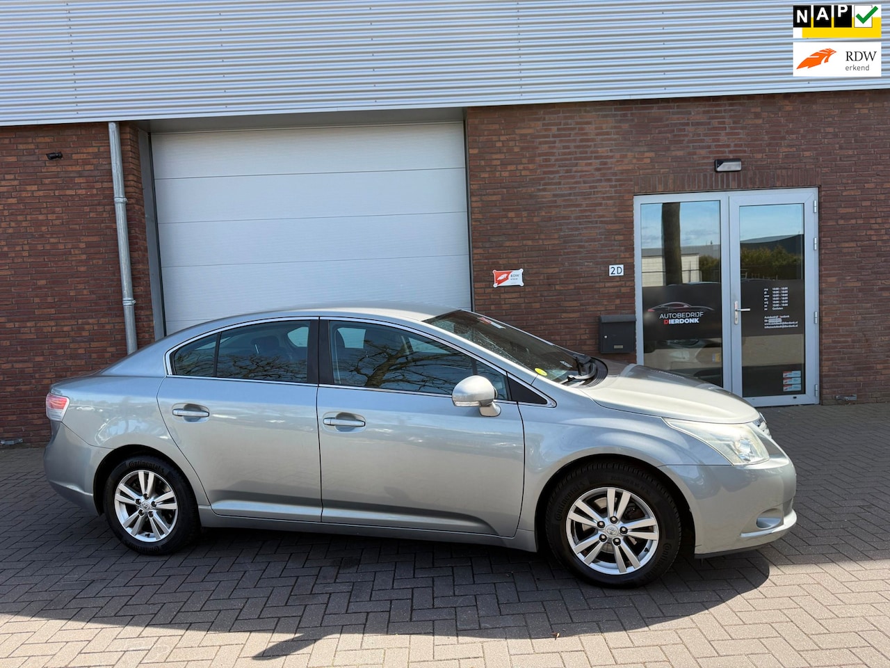 Toyota Avensis - 1.8 VVTi Dynamic|AIRCO|NIEUWE APK|NETTE AUTO - AutoWereld.nl