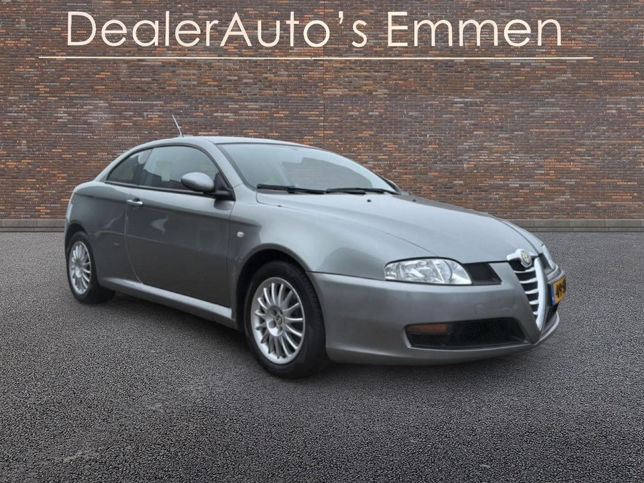 Alfa Romeo GT - 2.0 JTS Distinctive LEDER ECC LMV CRUISE - AutoWereld.nl
