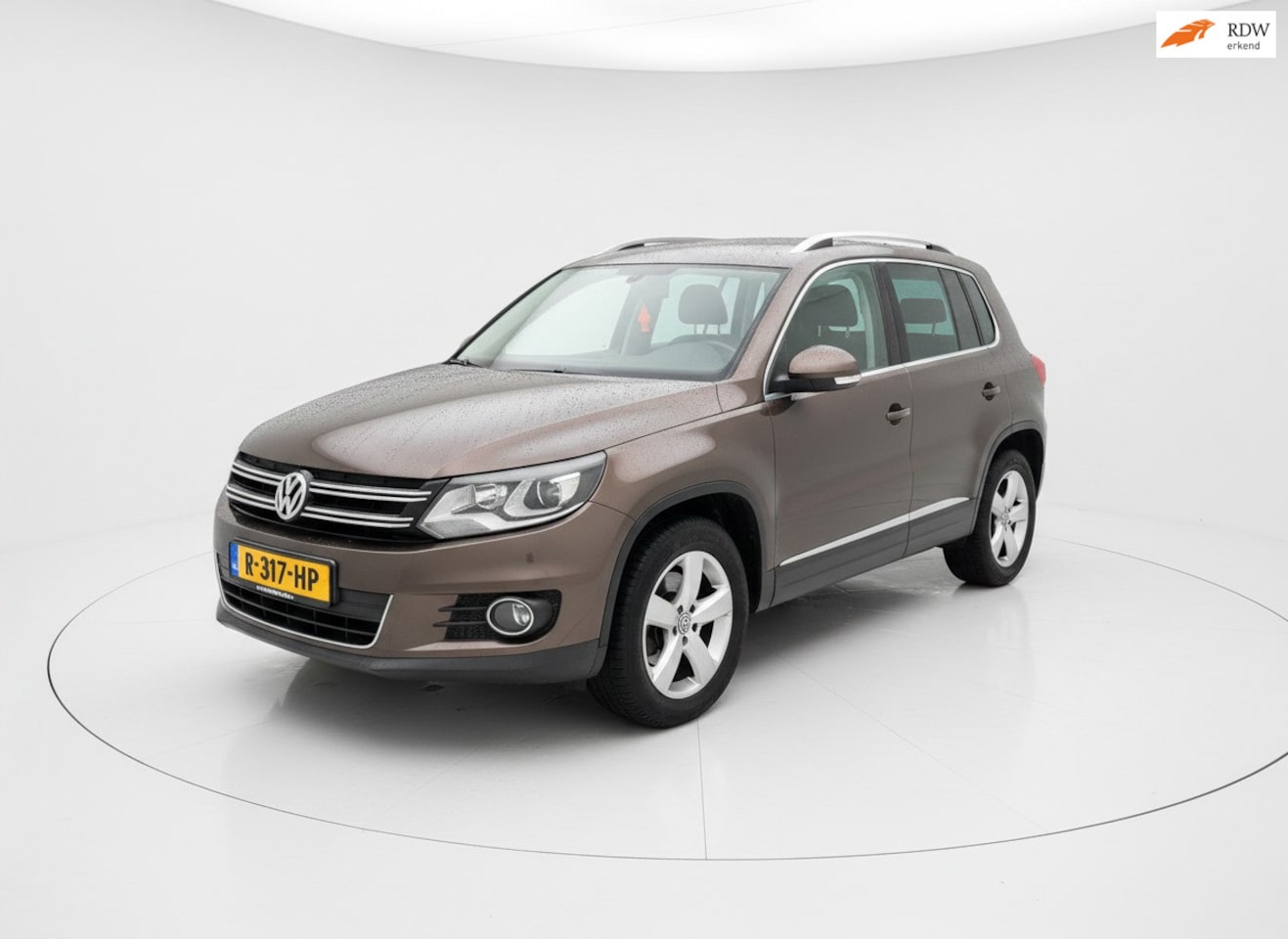 Volkswagen Tiguan - 1.4 TSI Track&Field 4Motion 160PK PDC - AutoWereld.nl