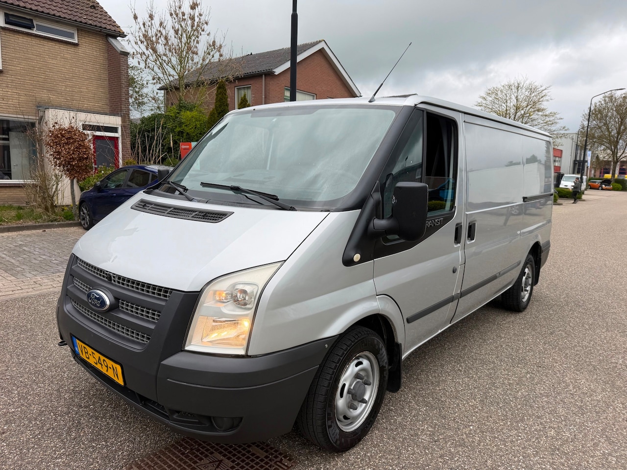 Ford Transit - 280M 2.2 TDCI Economy Edition 280M 2.2 TDCI Economy Edition - AutoWereld.nl