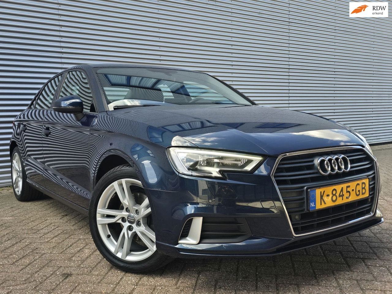 Audi A3 Limousine - 1.0 TFSI Design Pro Line 1.0 TFSI Design Pro Line - AutoWereld.nl