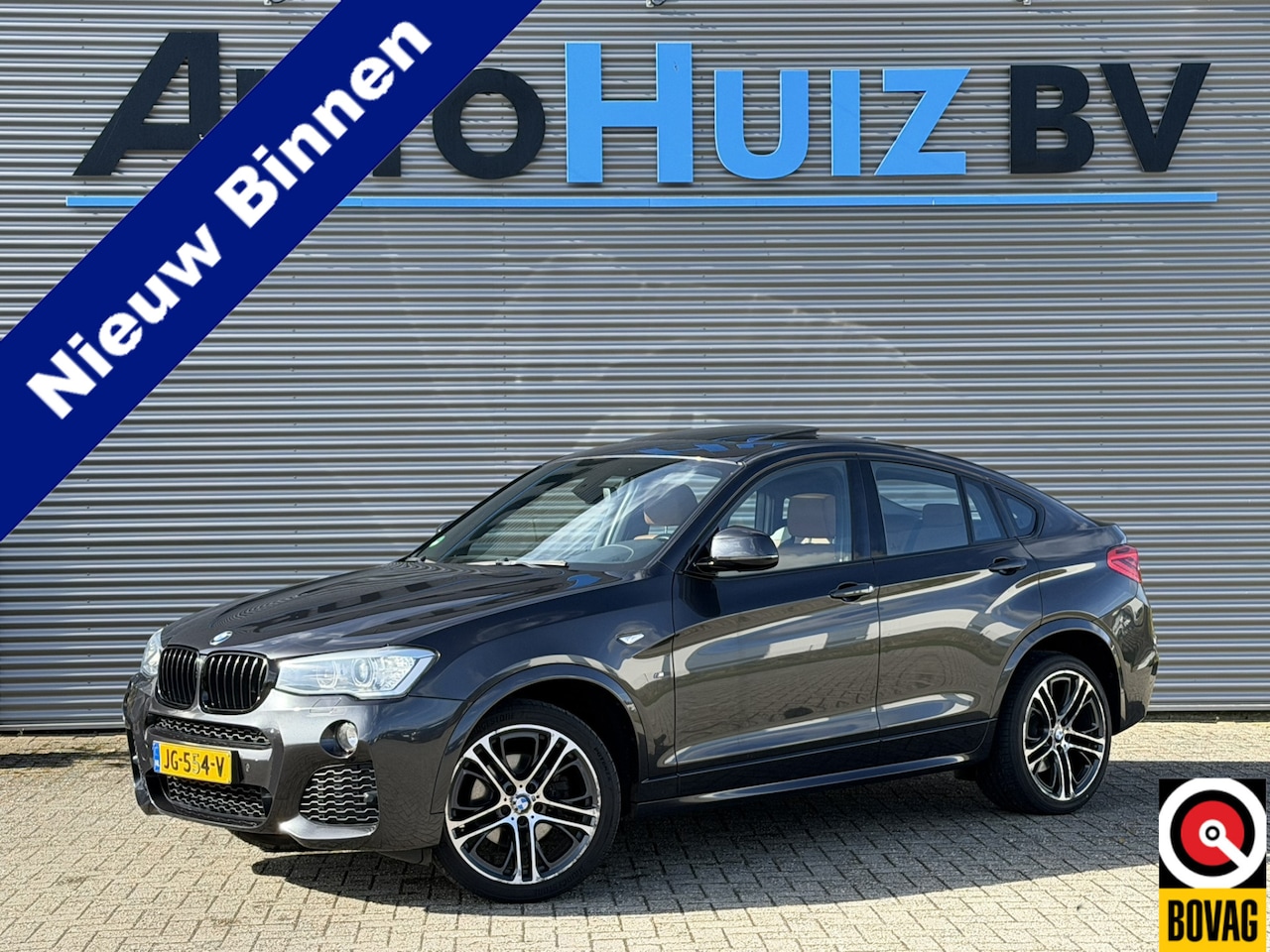 BMW X4 - xDrive20i High Executive M Sport Xenon Panoramadak Trekhaak Leder 20 Inch Harman-Kardon So - AutoWereld.nl