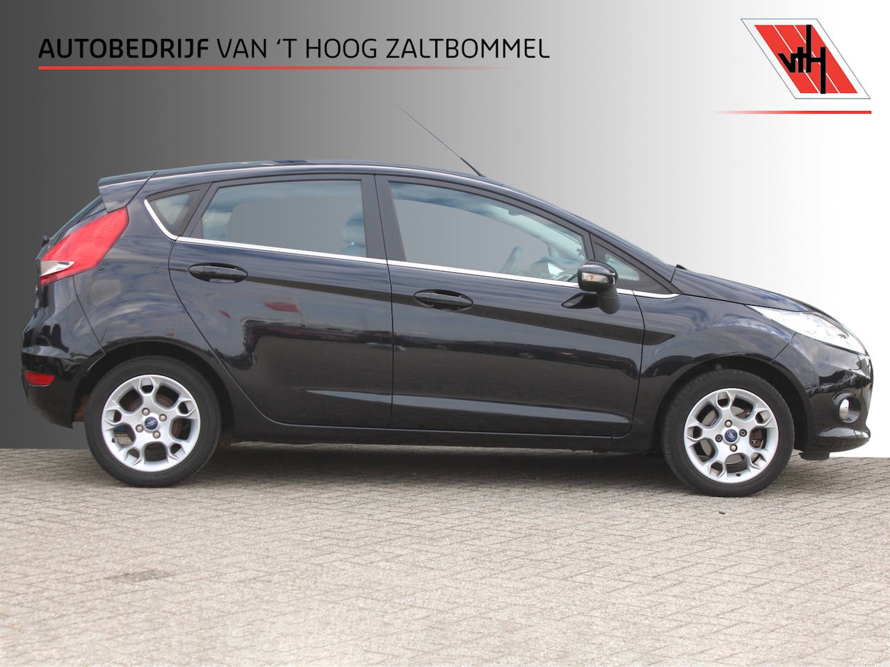 Ford Fiesta - 1.25 82pk Titanium 5-DRS ECC LMV - AutoWereld.nl