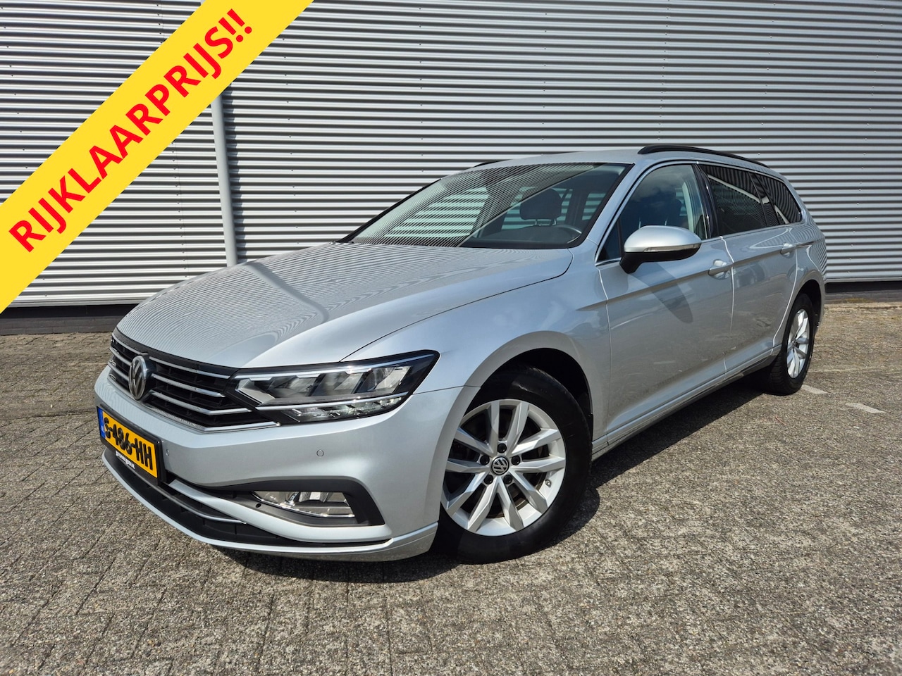 Volkswagen Passat Variant - 1.5 TSI Comfort Business Carplay,Navigatie,ACC,parkeersensoren - AutoWereld.nl