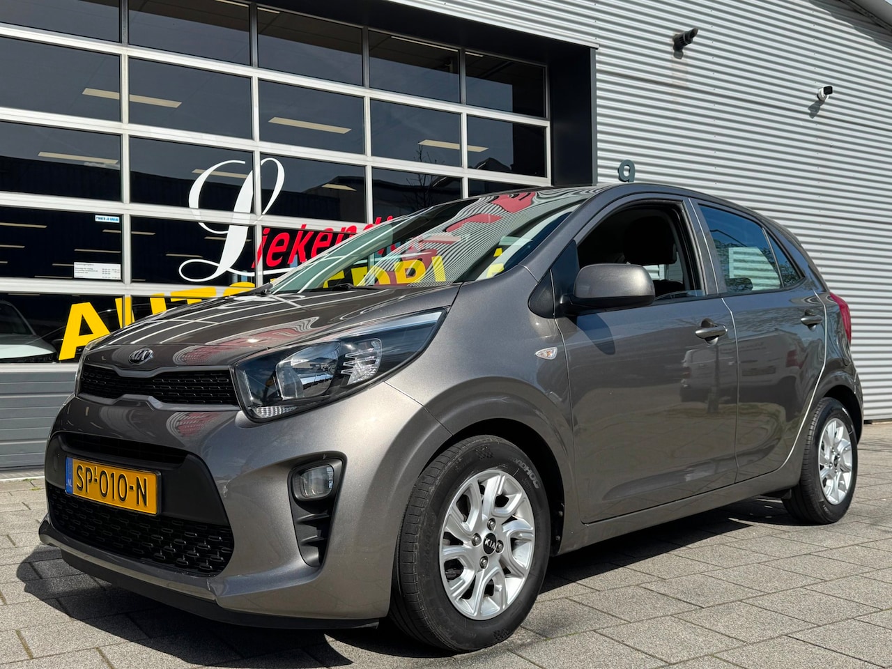 Kia Picanto - 1.0 CVVT EconomyPlusLine - 5Drs I Airco I Sport velgen I Comfort pakket I Dealer onderhoud - AutoWereld.nl