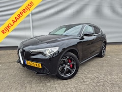 Alfa Romeo Stelvio - 2.0 T AWD Super Automaat, panoramadak, trekhaak, cruise, navigatie, achteruitrijcamera, le