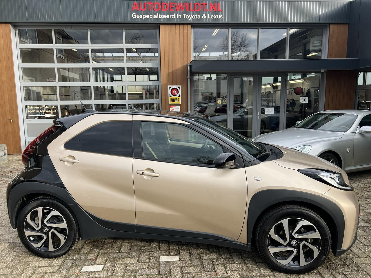 Toyota Aygo X - 1.0 12v Pulse 5-drs + FABRIEKSGARANTIE - AutoWereld.nl