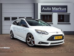 Ford Focus Wagon - 2.0 EcoBoost ST-3|Recaro|Camera|Keyless|Leder