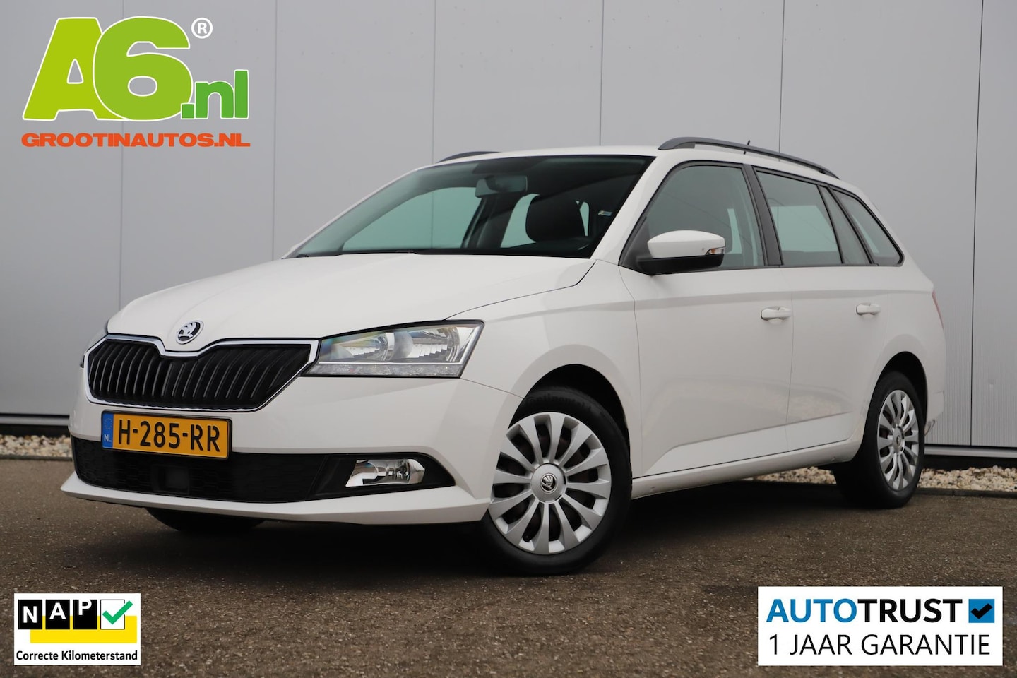 Skoda Fabia Combi - 1.0 TSI Ambition 95PK Navigatie Carplay Android Airco Cruise Control Parkeersensor - AutoWereld.nl