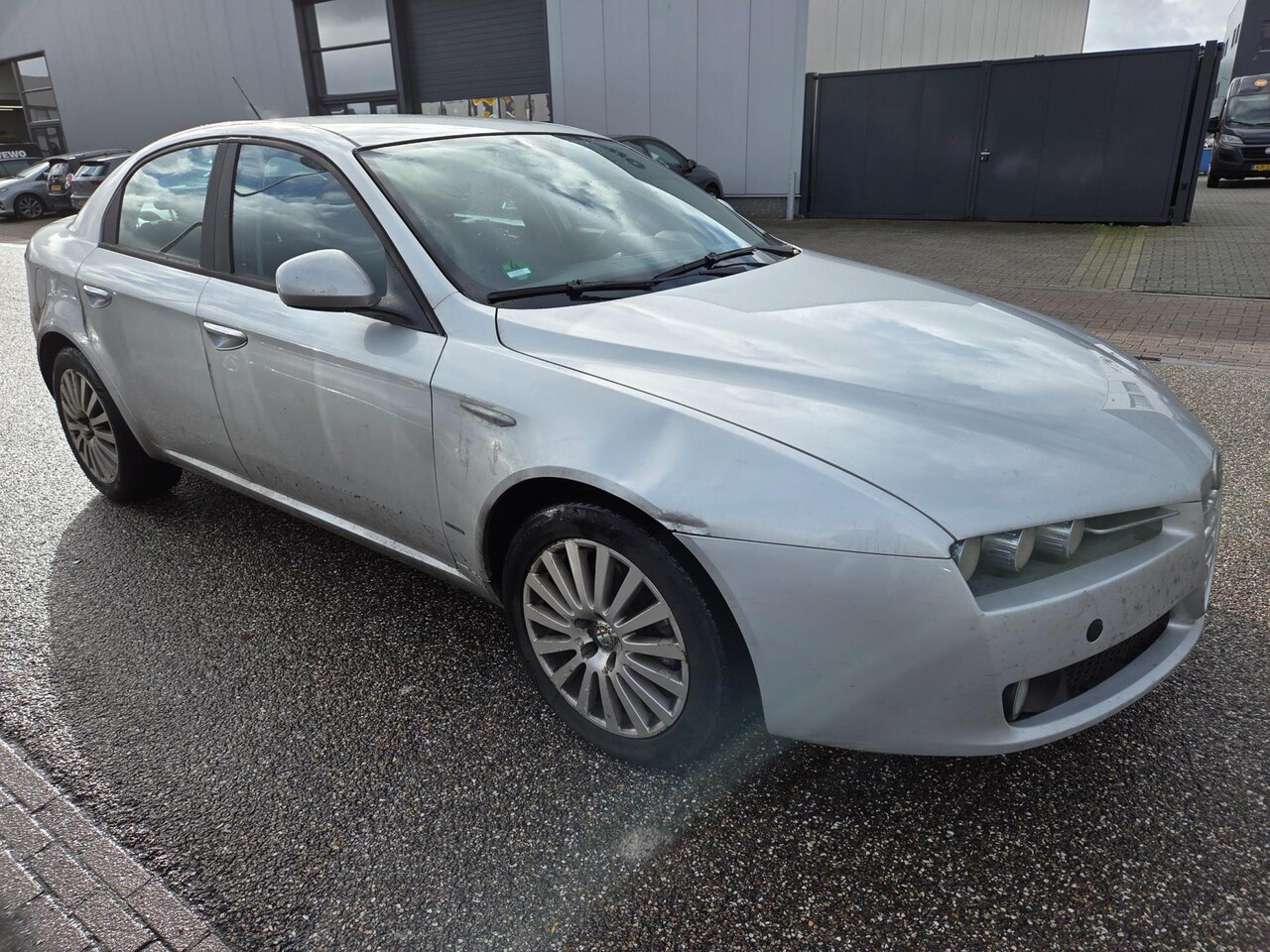 Alfa Romeo 159 - 1.9 JTD Distinctive 1.9 JTD Distinctive - AutoWereld.nl