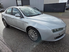 Alfa Romeo 159 - 1.9 JTD Distinctive