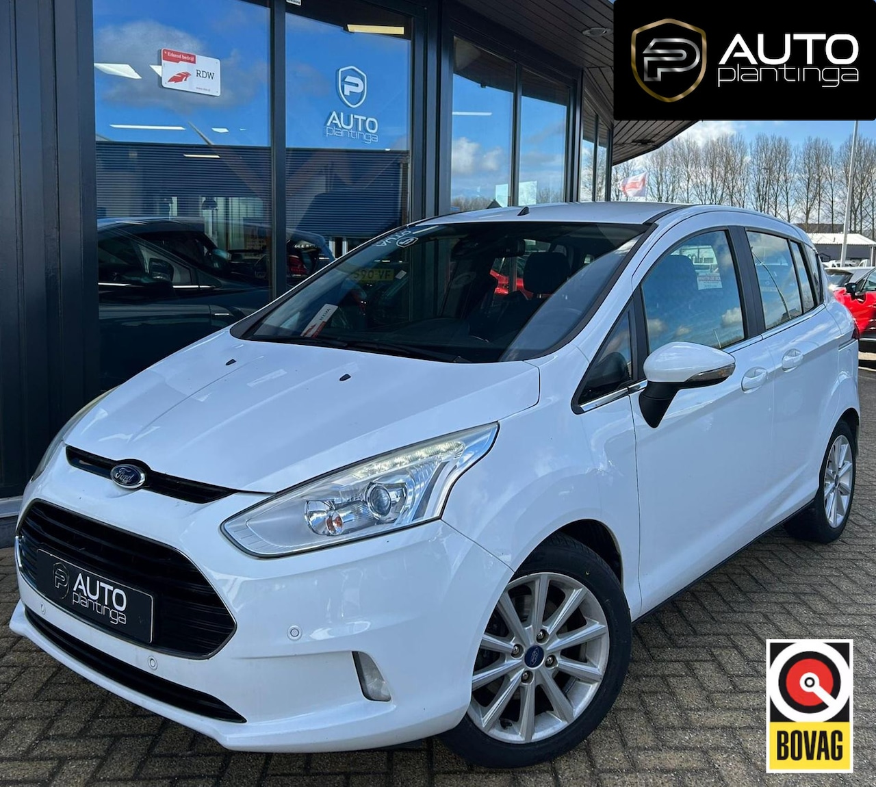 Ford B-Max - 1.0 EcoBoost Titanium 101PK | Zeer Nette Staat | NL Auto | Achteruitrijcamera | Parkeersen - AutoWereld.nl