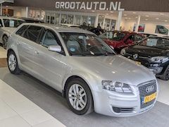 Audi A3 Sportback - 2.0 FSI Attraction Automaat Airco, Cruise Control, Trekhaak, Stuurbekrachtiging