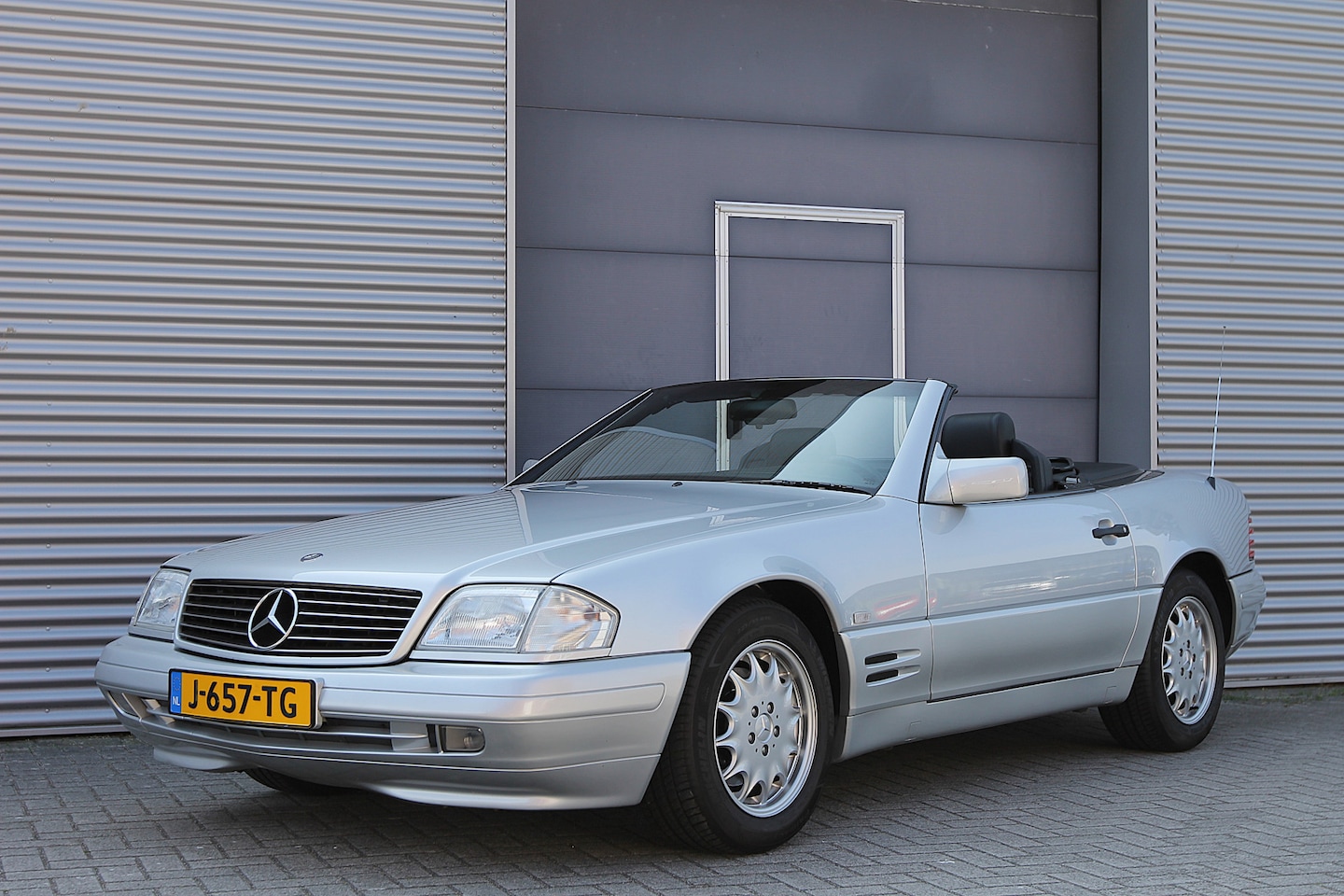 Mercedes-Benz SL-klasse Cabrio - 280 Aut. I Hardtop I 54000 km - AutoWereld.nl