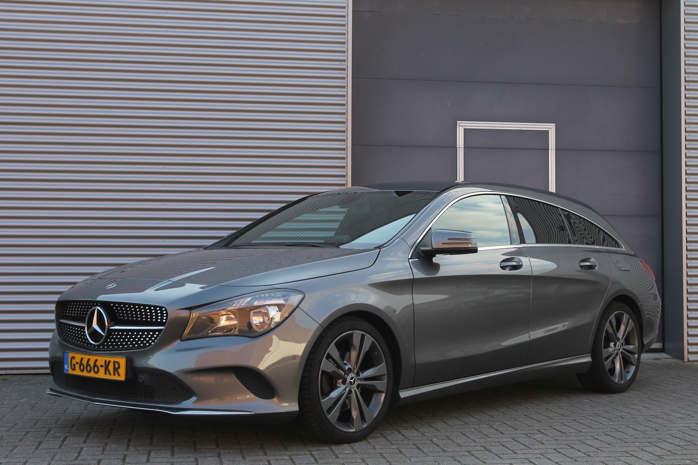 Mercedes-Benz CLA-klasse Shooting Brake - 200 d Business Solution I Aut. I Carplay I 100.000 km - AutoWereld.nl
