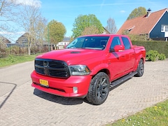 Dodge Ram 1500 - 5.7 V8 4x4 Quad Cab 6'4 Sport