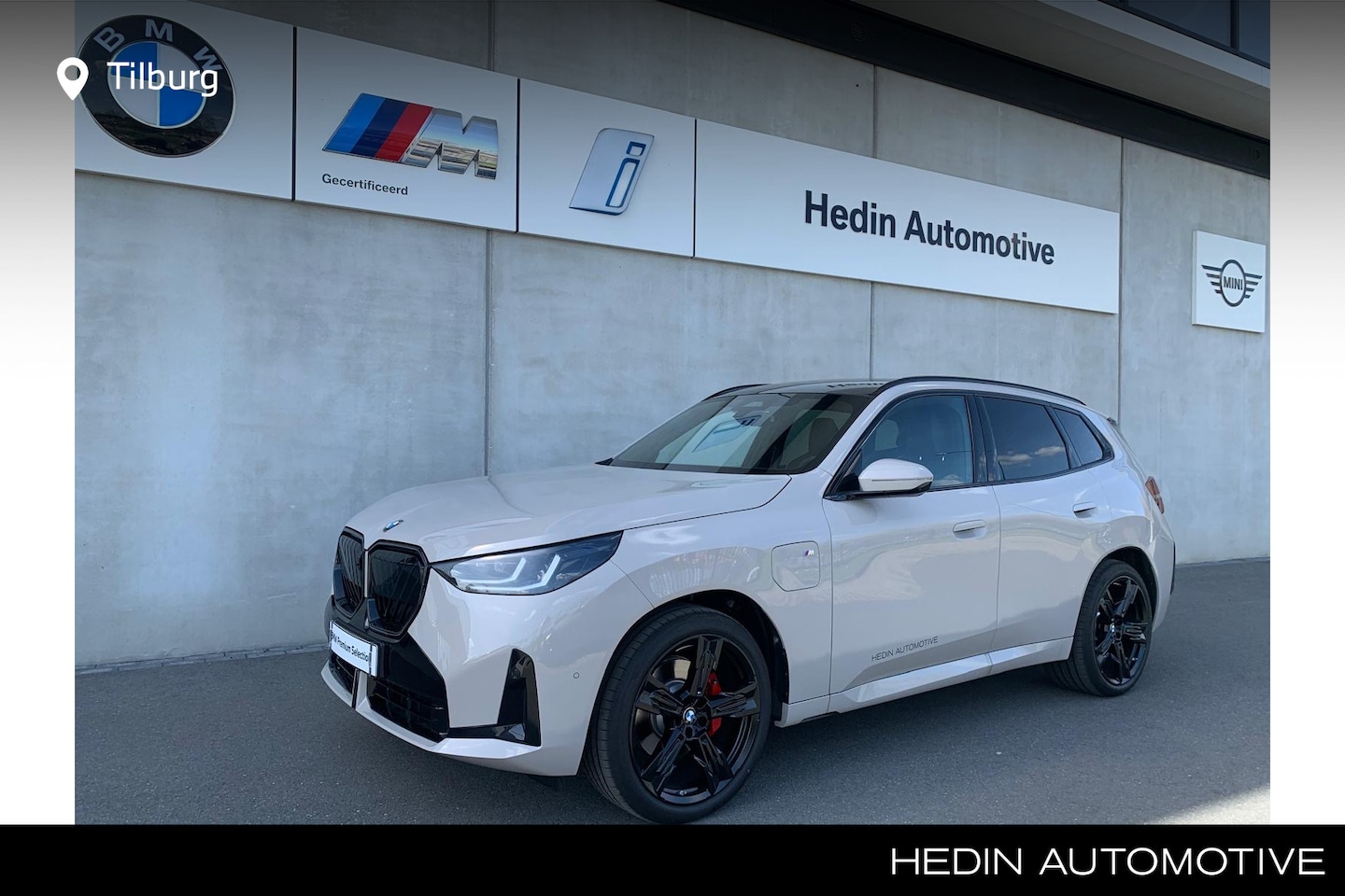 BMW X3 - 30e xDrive | Driving Assistant Plus | Glazen Panoramadak | M Sportpakket Pro | Trekhaak Me - AutoWereld.nl