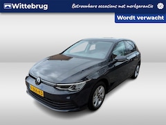 Volkswagen Golf - 1.0 TSI Life Multimedia Trekhaak / Digital cockpit / PDC / App-connect / Apple carplay / L