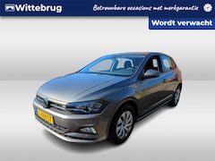 Volkswagen Polo - 1.0 TSI Comfortline Executive Navigatie / Airco / Cruise control / App-Connect / Apple car