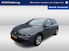 Volkswagen Golf - 1.0 eTSI Life Business DSG Automaat Camera / Clima / Navigatie / Memorystoel verwarmd/ Par