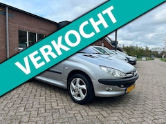 Peugeot 206 CC - 1.6-16V // APK 11-4-2027 // Airco