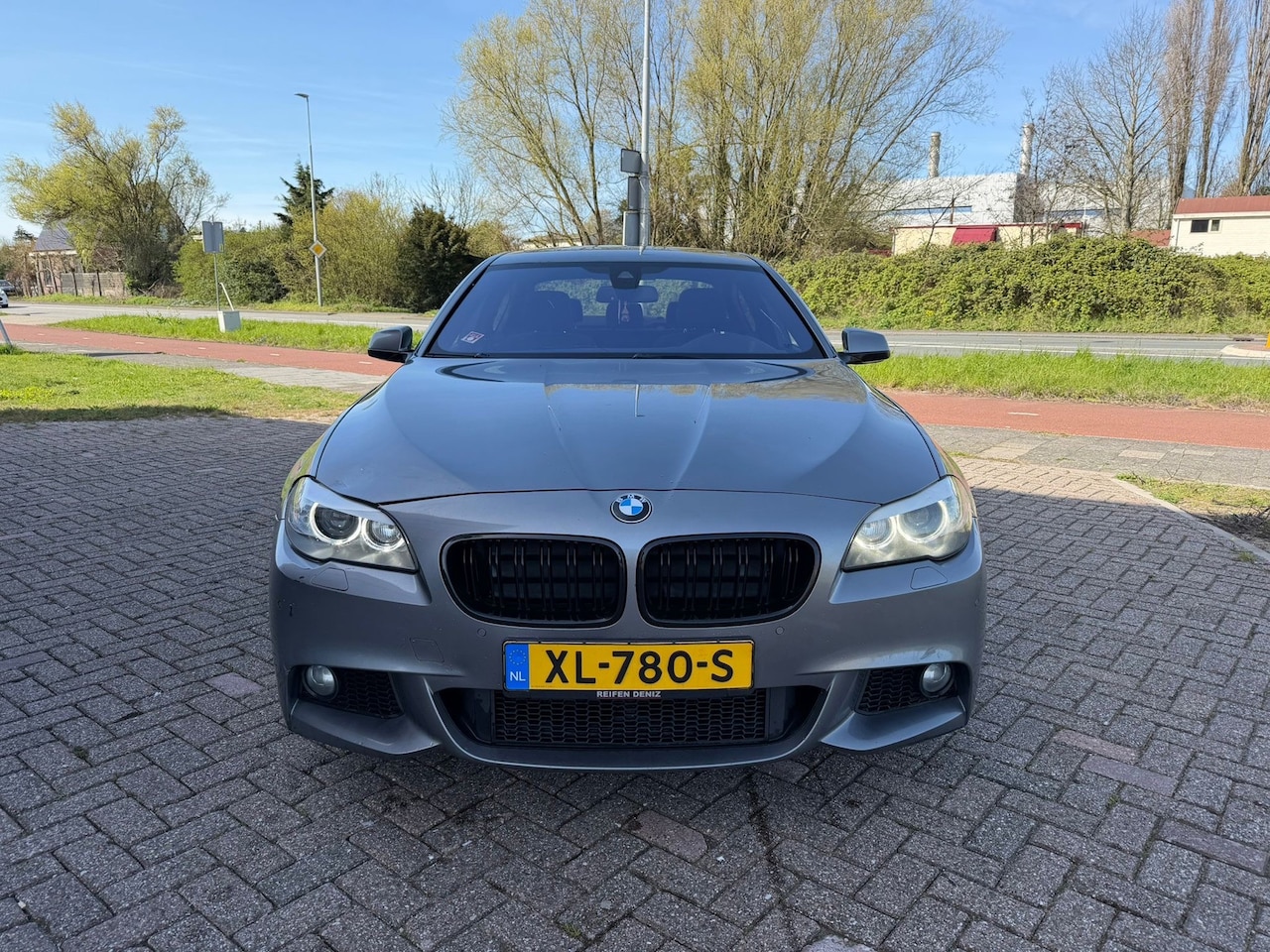 BMW 5-serie - 520d AUTOMAAT SOFTCLOSE/HEADUP-M-PAKKET - AutoWereld.nl