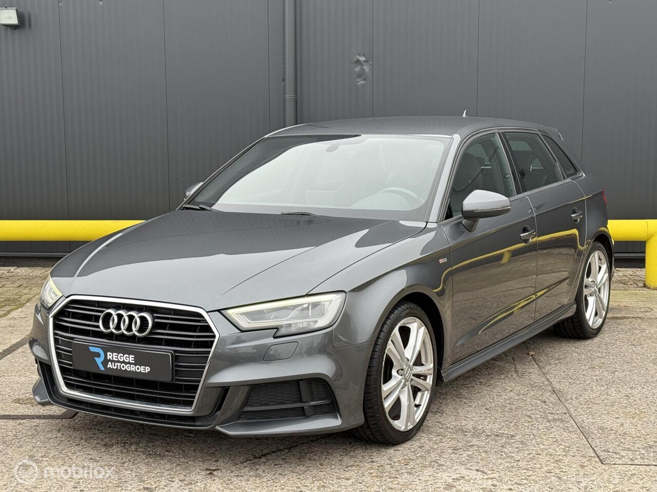Audi A3 Sportback - 1.0 TFSI Sport S Line Edition 1.0 TFSI Sport S-Line Edition - AutoWereld.nl