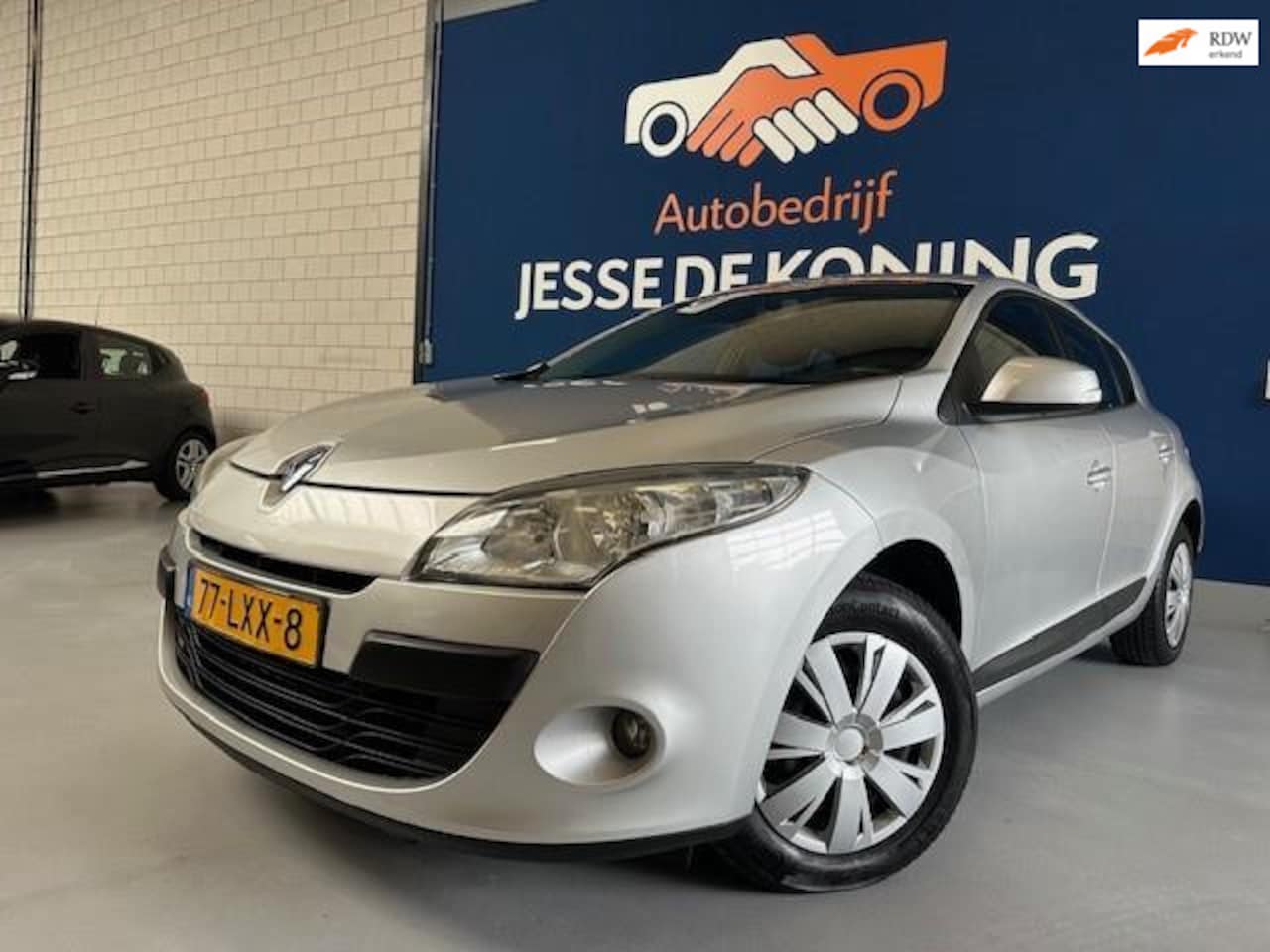 Renault Mégane - 1.6 Expression/ kleur: grijs/ bj.2009/ 5 deurs / Airco / NAP met 226080 km.en APK 08/2026/ - AutoWereld.nl