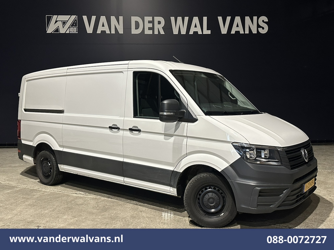 Volkswagen Crafter - 2.0 TDI L3H2 L2H1 Euro6 Airco | Camera | Apple Carplay | Android Auto | Trekhaak Bijrijder - AutoWereld.nl