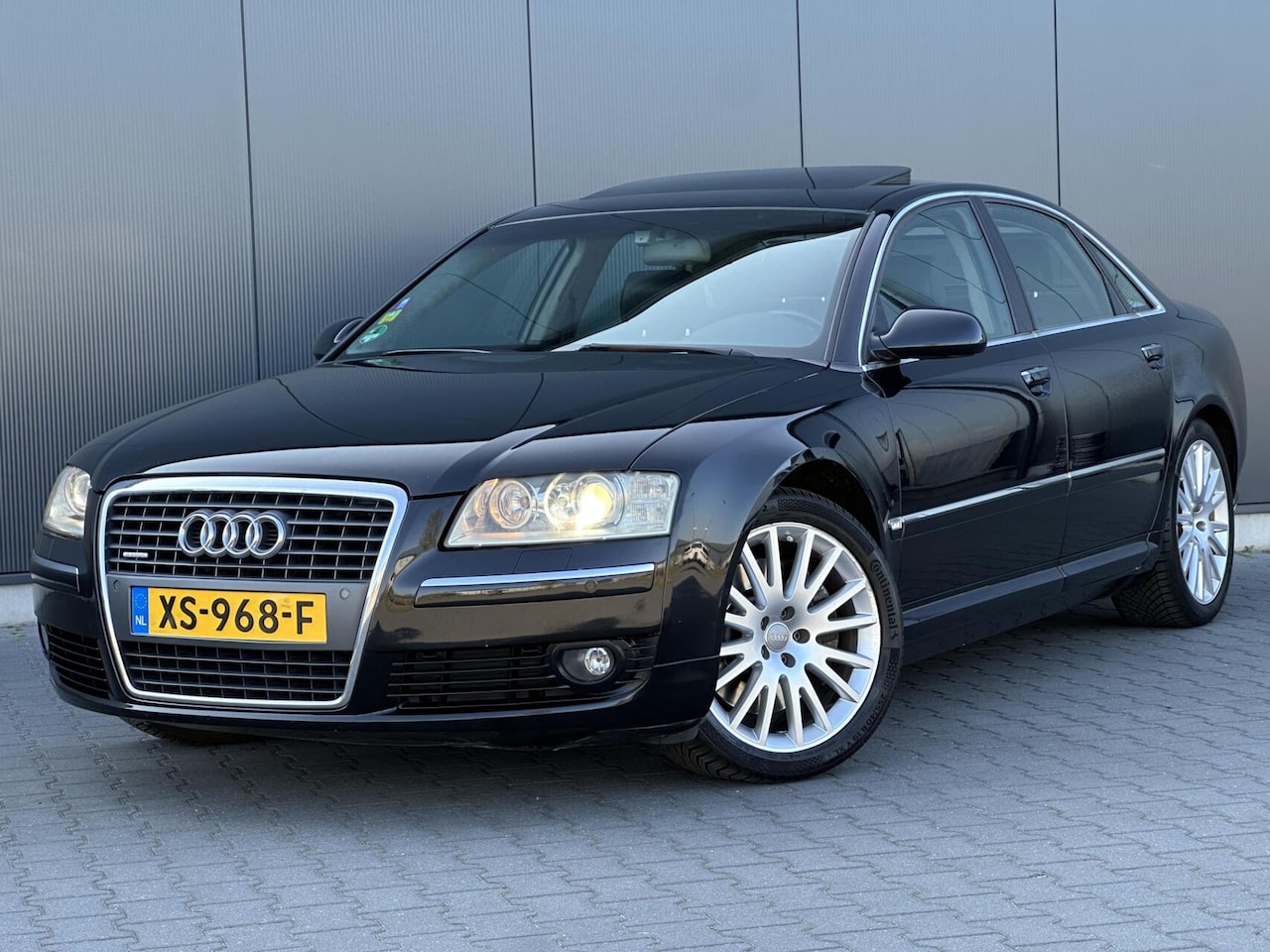 Audi A8 - 3.2 FSI Quattro Leder - Schuifdak - Navi - Xenon - Zeer Nette Staat - AutoWereld.nl