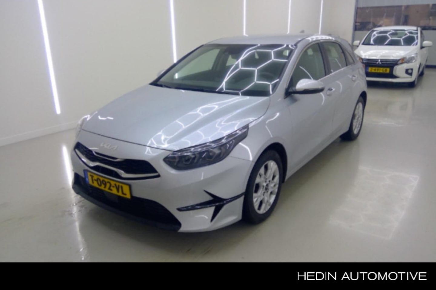 Kia Cee'd - Ceed 1.0 T-GDi DynamicLine | Adaptive Cruise | Apple Carplay/Android Auto | Camera | - AutoWereld.nl