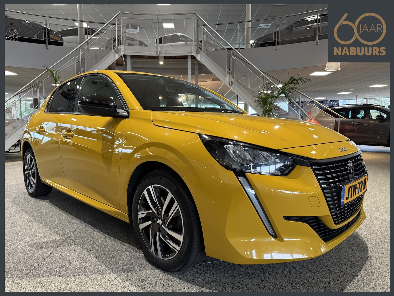 Peugeot 208 - 1.2 100pk Allure Pack, Achteruitrijcamera, Stoelverwarming - AutoWereld.nl
