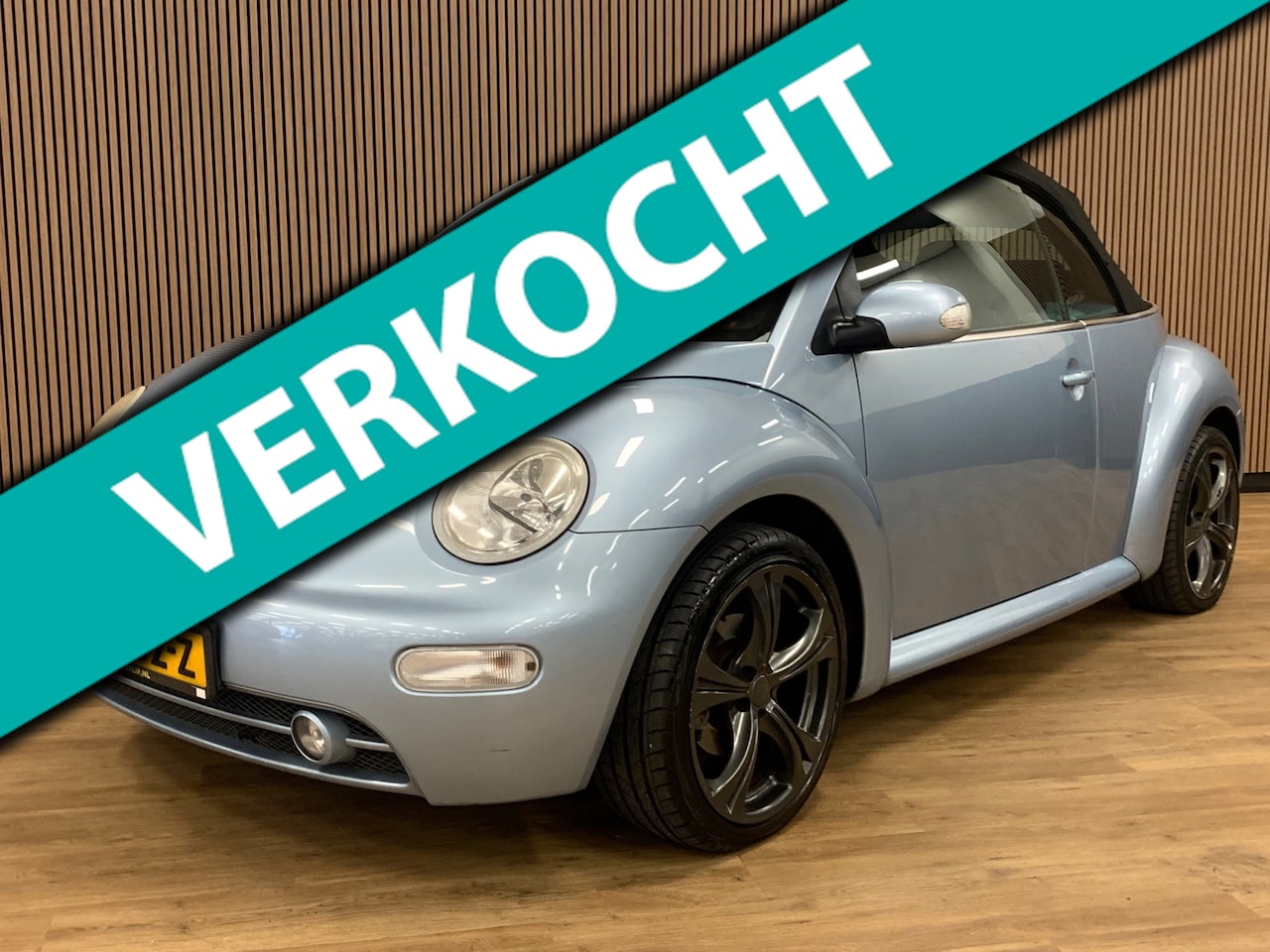 Volkswagen New Beetle Cabriolet - 1.6 Turijn Comfort|Airco|143000KM|Stoelverwarming| - AutoWereld.nl