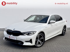 BMW 3-serie - 318i High Executive Sport-Line 156Pk Automaat | Sportstoelen | DAB | Cruise Control | Live