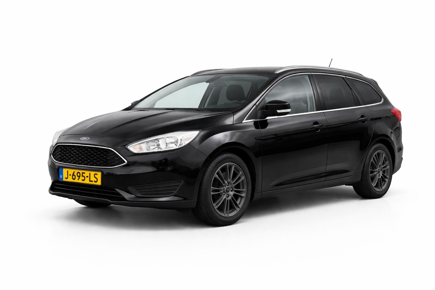 Ford Focus Wagon - 1.5 TDCI Titanium - Airco - Cruise - Navi - AutoWereld.nl