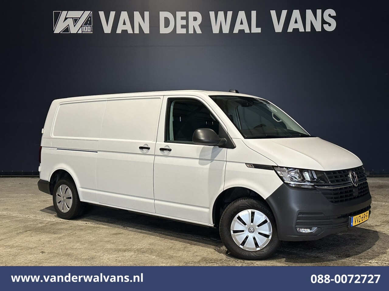Volkswagen Transporter - 2.0 TDI 150pk L2H1 Euro6 Airco | Navigatie | Apple Carplay | Cruisecontrol Trekhaak, Andro - AutoWereld.nl