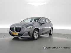 BMW 2-serie Active Tourer - 218i | Navi | All Seasons | Camera | Apple CarPlay | LED | Stoelverw. | Cruise Ctrl