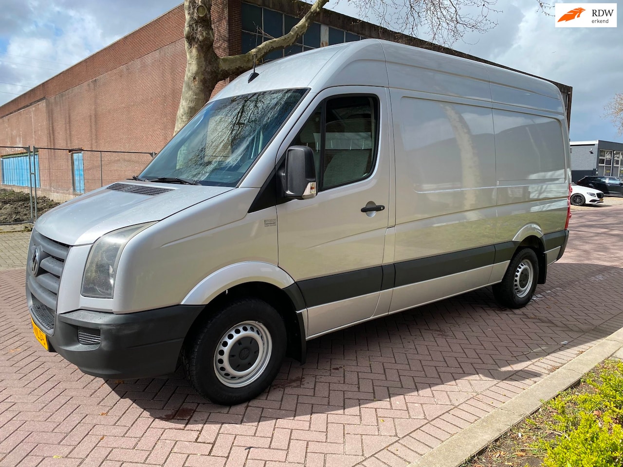 Volkswagen Crafter - 35 2.5 TDI L2H2 / Airco / Cruise Control / 100KW=136PK / APK 28-10-2026 / Elek ramen / Ele - AutoWereld.nl