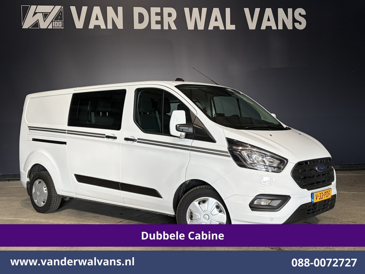 Ford Transit Custom - 2.0 TDCI 131pk Automaat L2H1 Dubbele cabine Euro6 Airco | 6-Zits | Camera | Navigatie | Ap - AutoWereld.nl