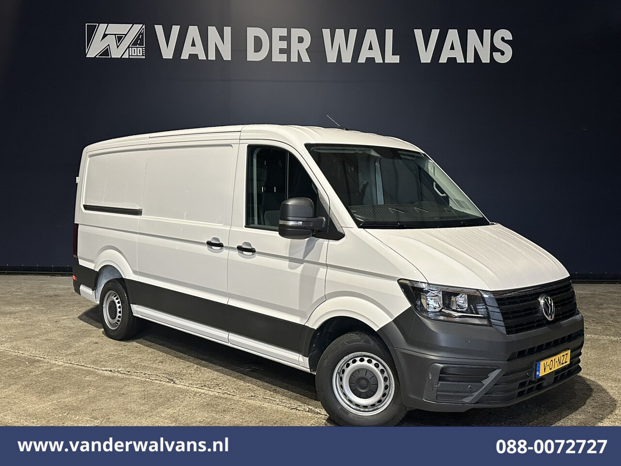 Volkswagen Crafter - 2.0 TDI L3H2 L2H1 Euro6 Airco | Parkeersensoren Bijrijdersbank - AutoWereld.nl