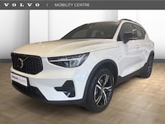Volvo XC40 - B4 Plus Dark | Harman Kardon Audio | BLIS | Trekhaak