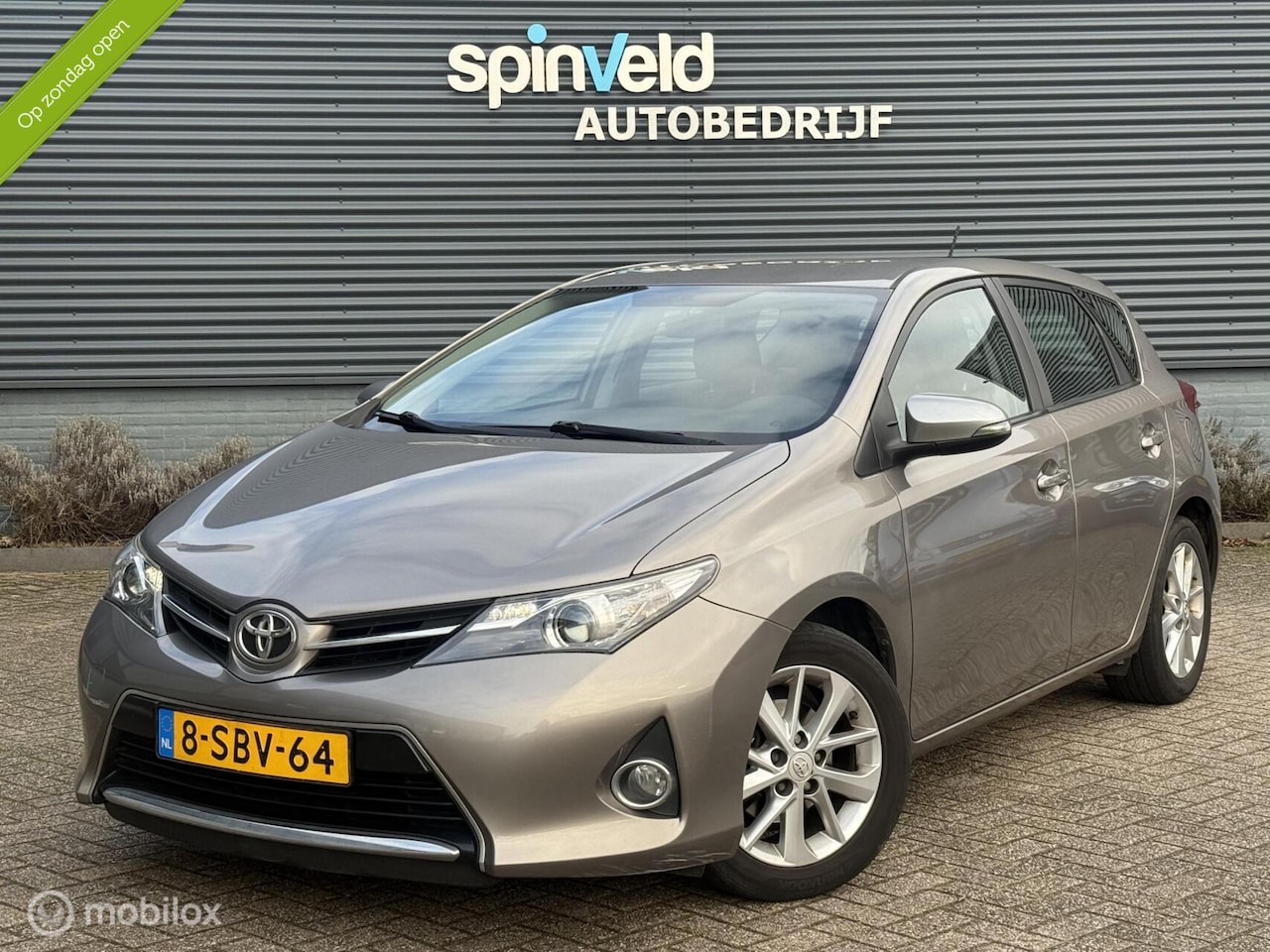 Toyota Auris - 1.3 Aspiration - Camera - Cruise - Navi - - AutoWereld.nl