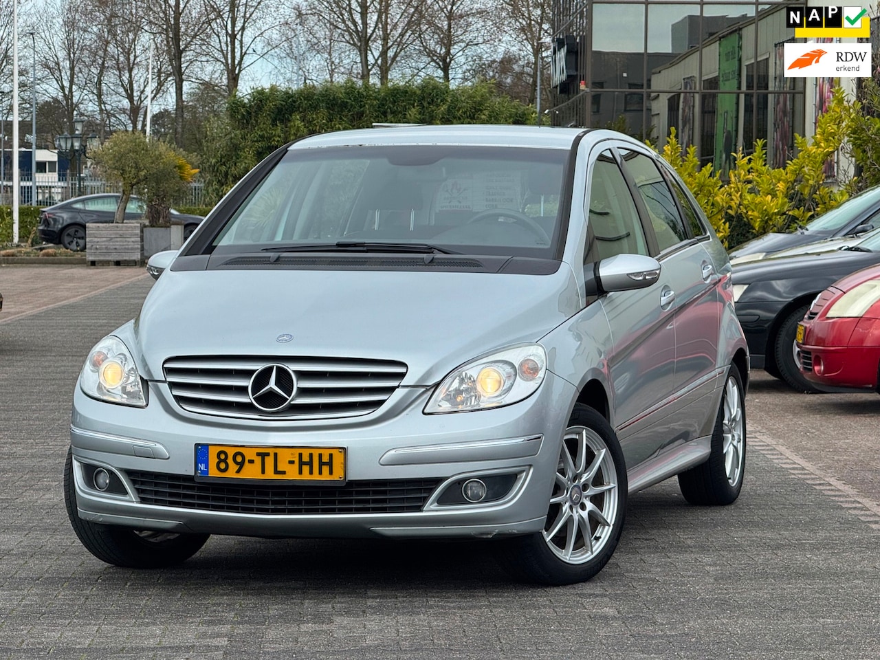 Mercedes-Benz B-klasse - 200 | Airco | Elektrische ramen en spiegels | Parkeersensoren | Elektrische spiegels en ra - AutoWereld.nl