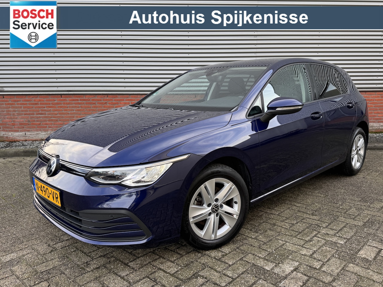 Volkswagen Golf - 1.5 TSI Life | Camera | Lounge Pakket | Extra Getint Glas Achter | Apple Carplay/Android A - AutoWereld.nl