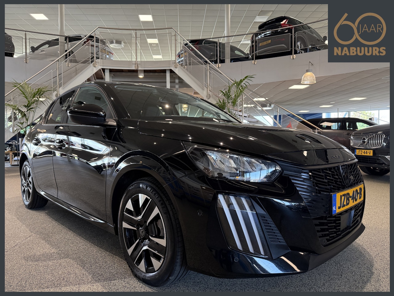 Peugeot 208 - 1.2 100pk Allure, LED, Dodehoekbewaking, Navi, Camera - AutoWereld.nl