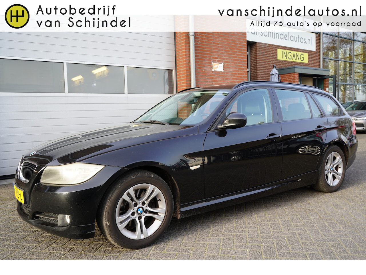 BMW 3-serie Touring - 318D CORPORATE LEASE BUSINESSLINE NAVIGATIE LEDER AFN.TREKHAAK 16INCH LMV ECC AIRCO CRUISE - AutoWereld.nl