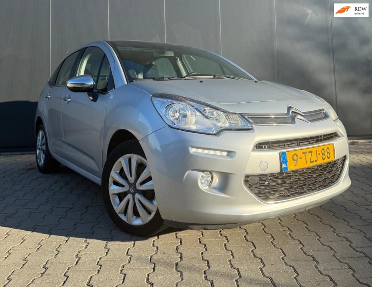 Citroën C3 - 1.2 VTi ETG Airdream Collection 1.2 VTi ETG Airdream Collection - AutoWereld.nl