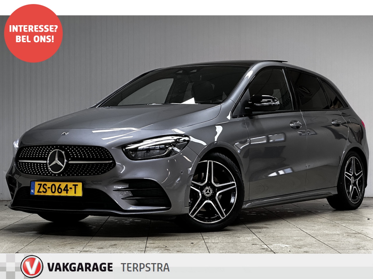 Mercedes-Benz B-klasse - 200 Premium Plus AMG/ Night Pakket/ Trekhaak/ 164pk/ Wide-Screen/ LED Koplampen/ Panorama- - AutoWereld.nl