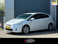 Toyota Prius - 1.8 Executive NAVI / LEER / HUD / PDC / CLIMA