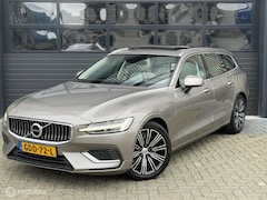 Volvo V60 - 2.0 T8 Twin Engine AWD Inscription | Pano | Leder